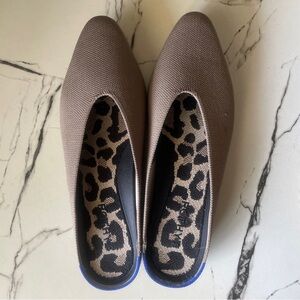 Rothy’s The Almond Demi in Neutral Taupe